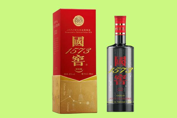 泸西县回收国窖1573.jpg